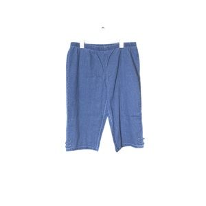 Real Size Woman’s Blue Denim Capri, Size XL Elastic Waist Band NWOT